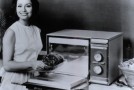 Why You Generally Shouldn’t Put Metals in the Microwave