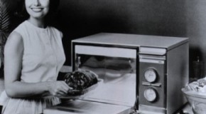 Why You Generally Shouldn’t Put Metals in the Microwave