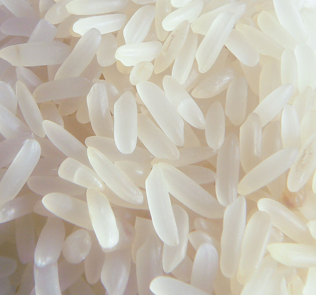 Can eating uncooked rice hurt you?