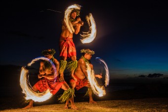 hawaii-fire-dancers