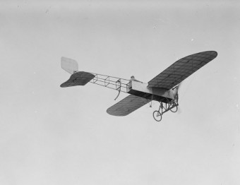Quimby's plane shortly before it pitched, plunging her to her death.