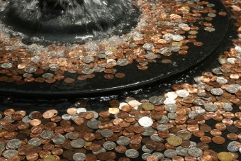 fountain-coins