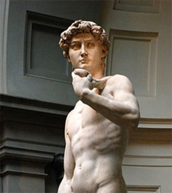 Michelangelo's_David