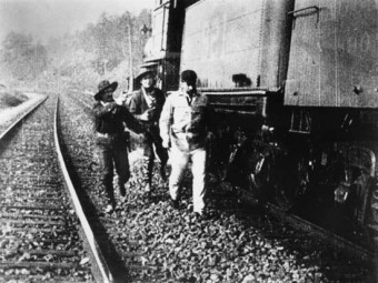 scene-from-the-great-train-robbery