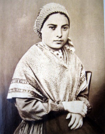 Bernadette-Soubirous