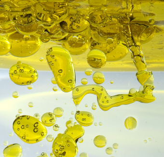 olive-oil-in-water