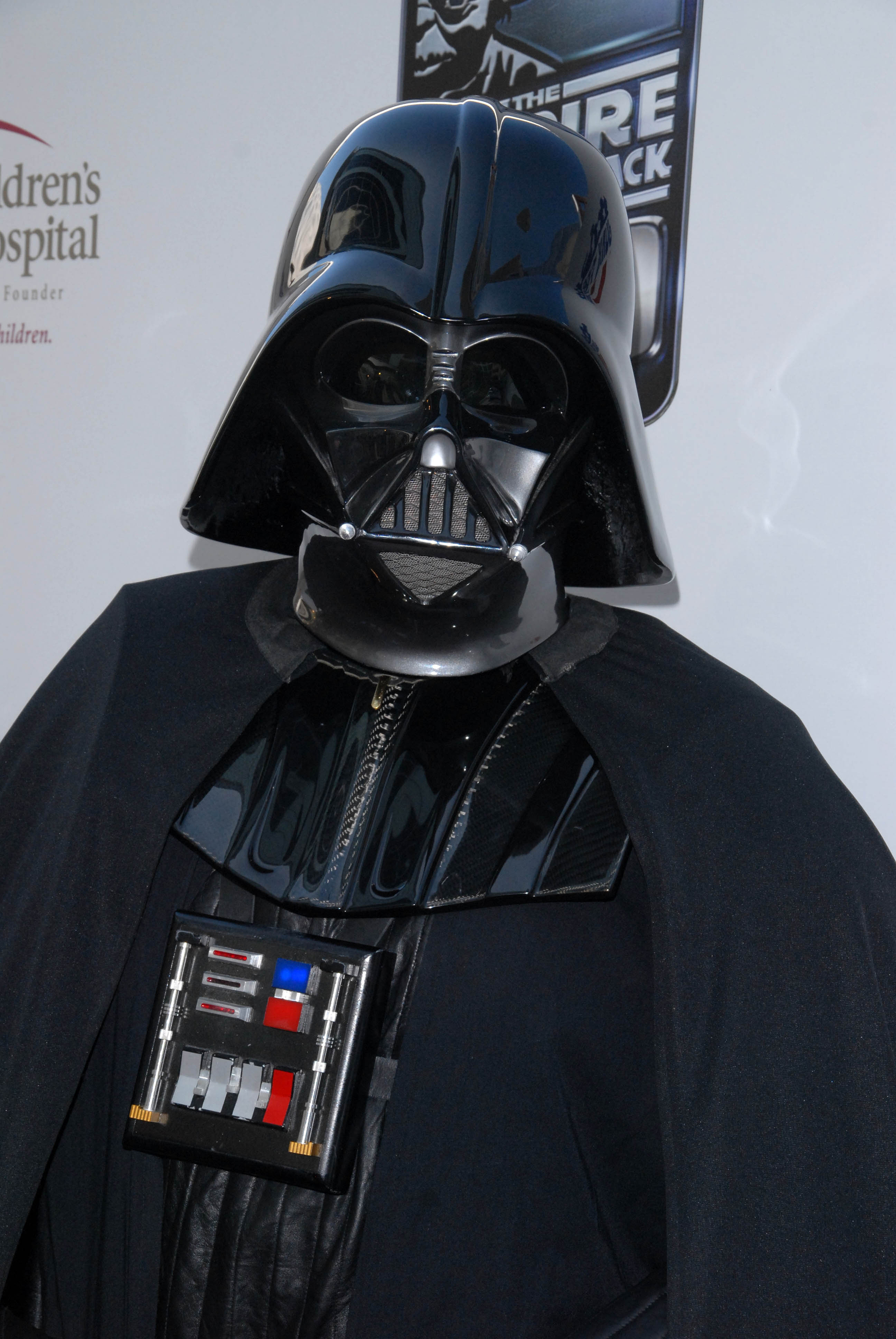 What Do The Buttons On Darth Vader S Suit Actually Do And What Really Caused The Emperor S Deformed Appearance