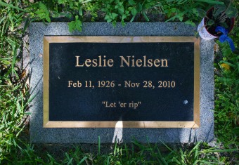 Leslie_Nielsen