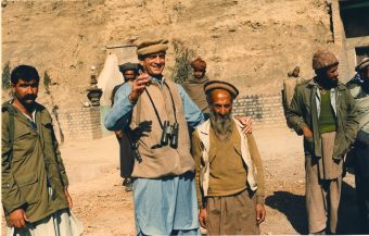 Charlie_Wilson_with_Afghan_man